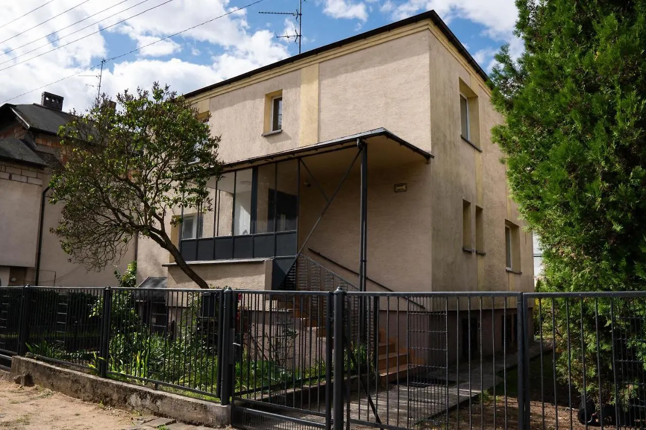 Apartamento Novinea Noclegi Z Balkonem I Ogrodem Poznan